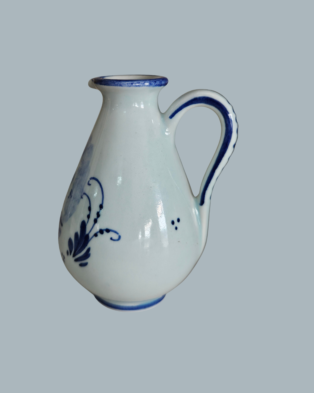 Mini Delft jug