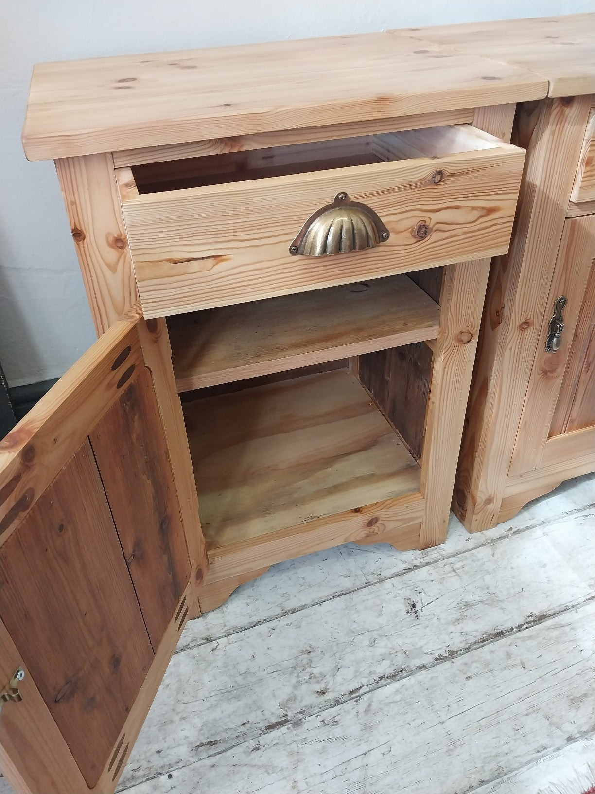 Oregon pedestals