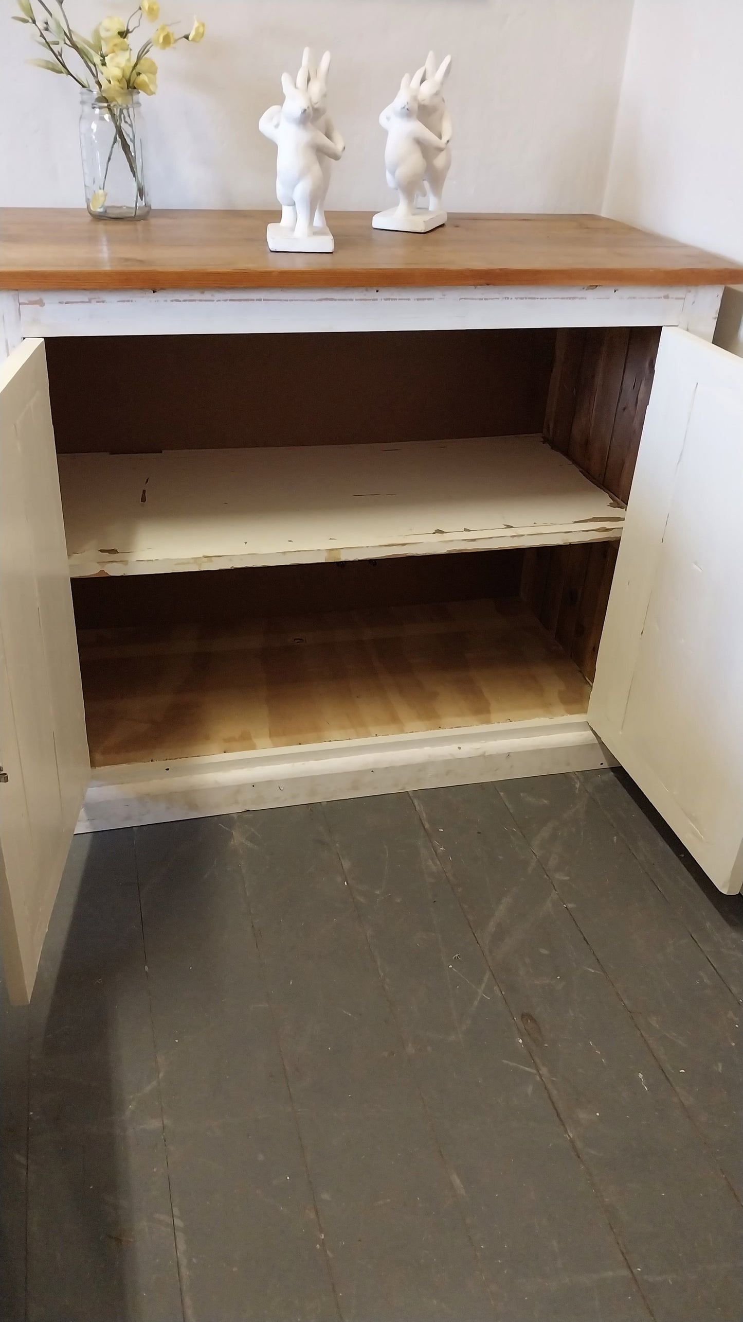 Rustic Base cupboard