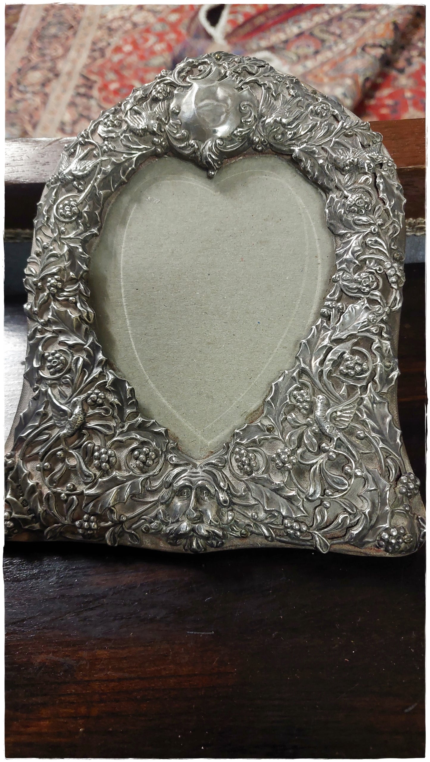 Heart shaped silver frame