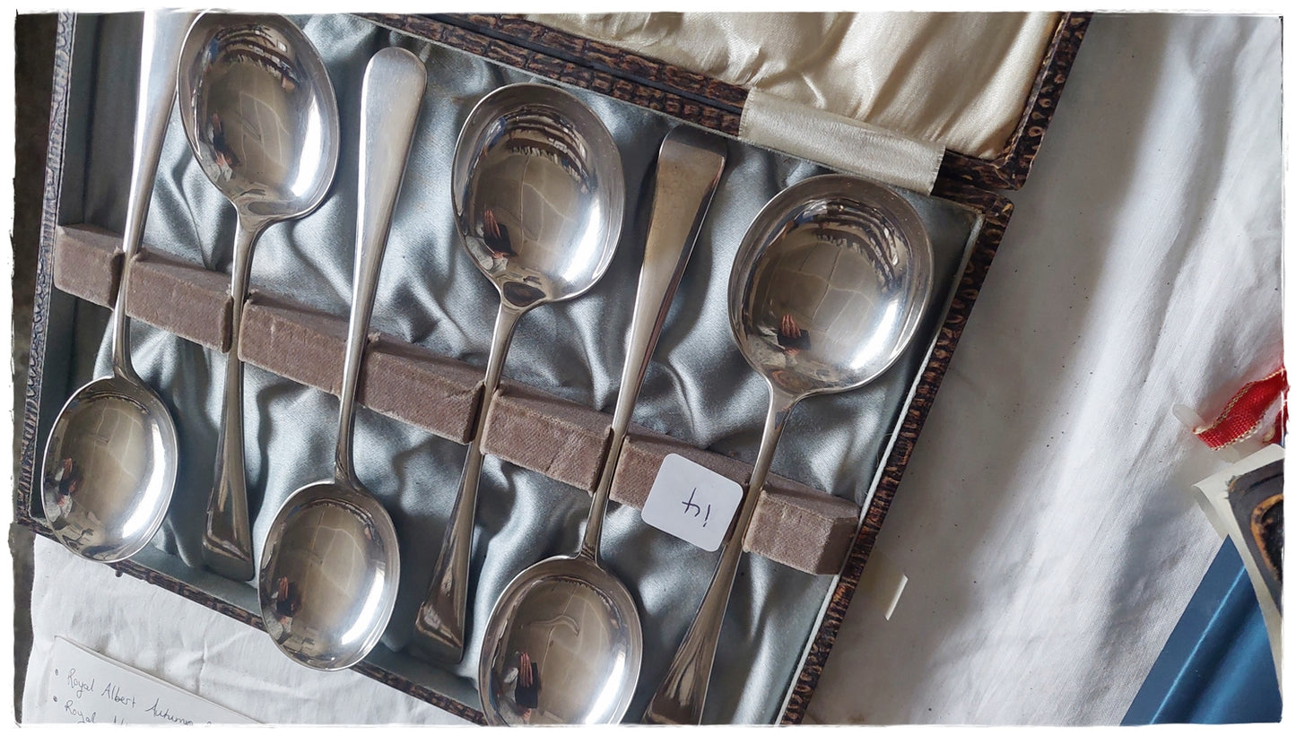 Boxed set of soup spoons