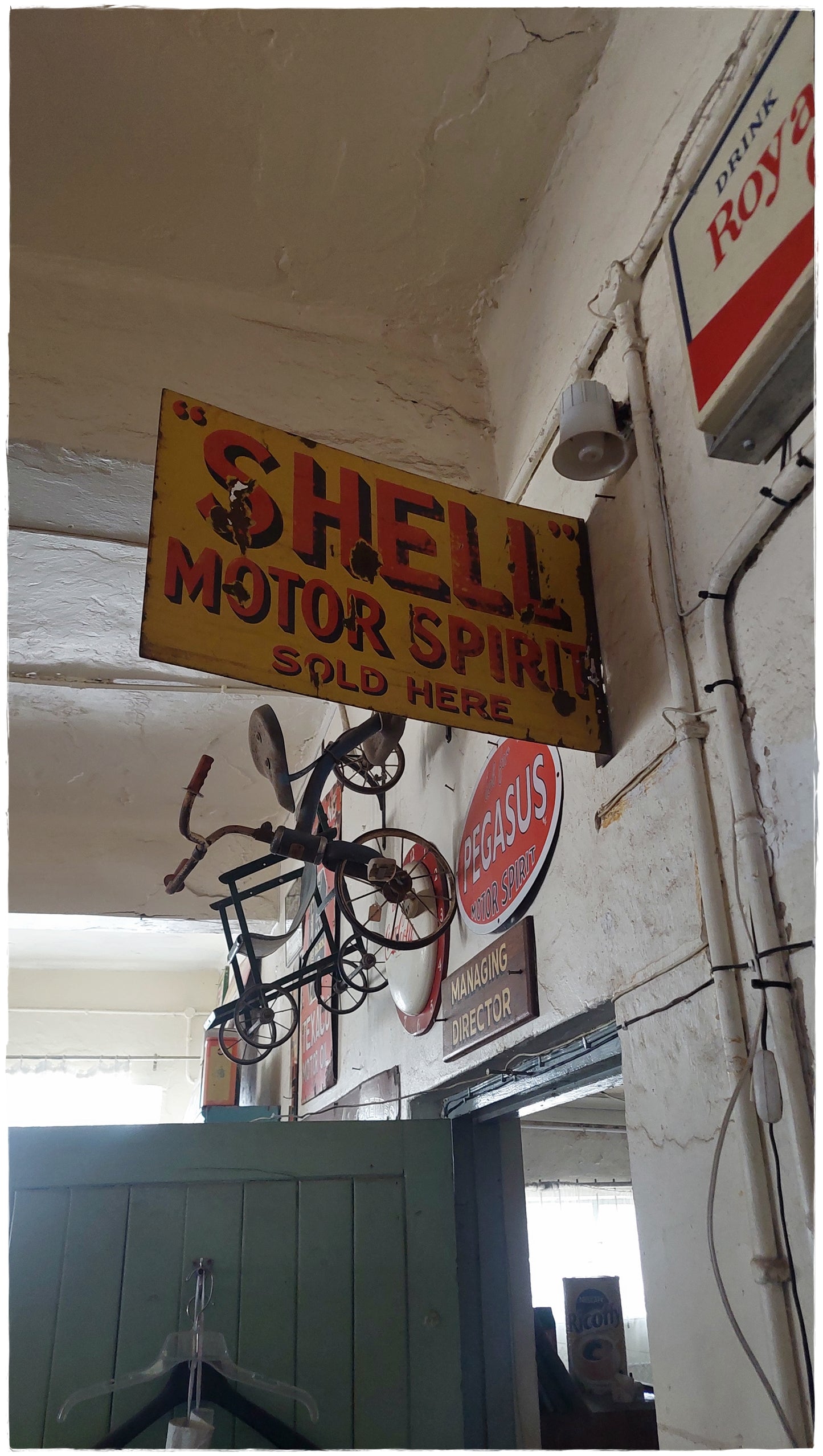 Double sided Shell sign