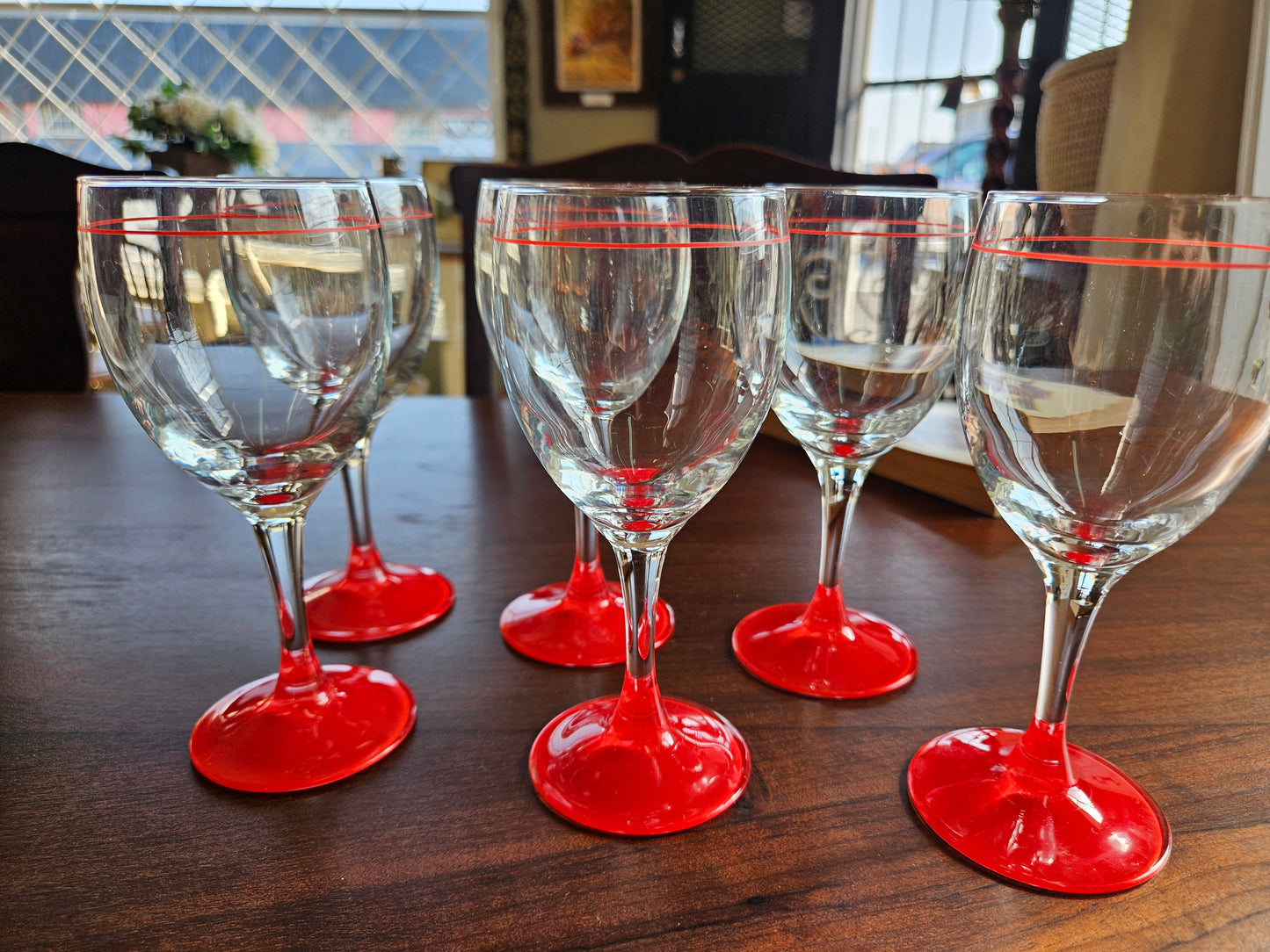 Set of 6 wine glasses made in France