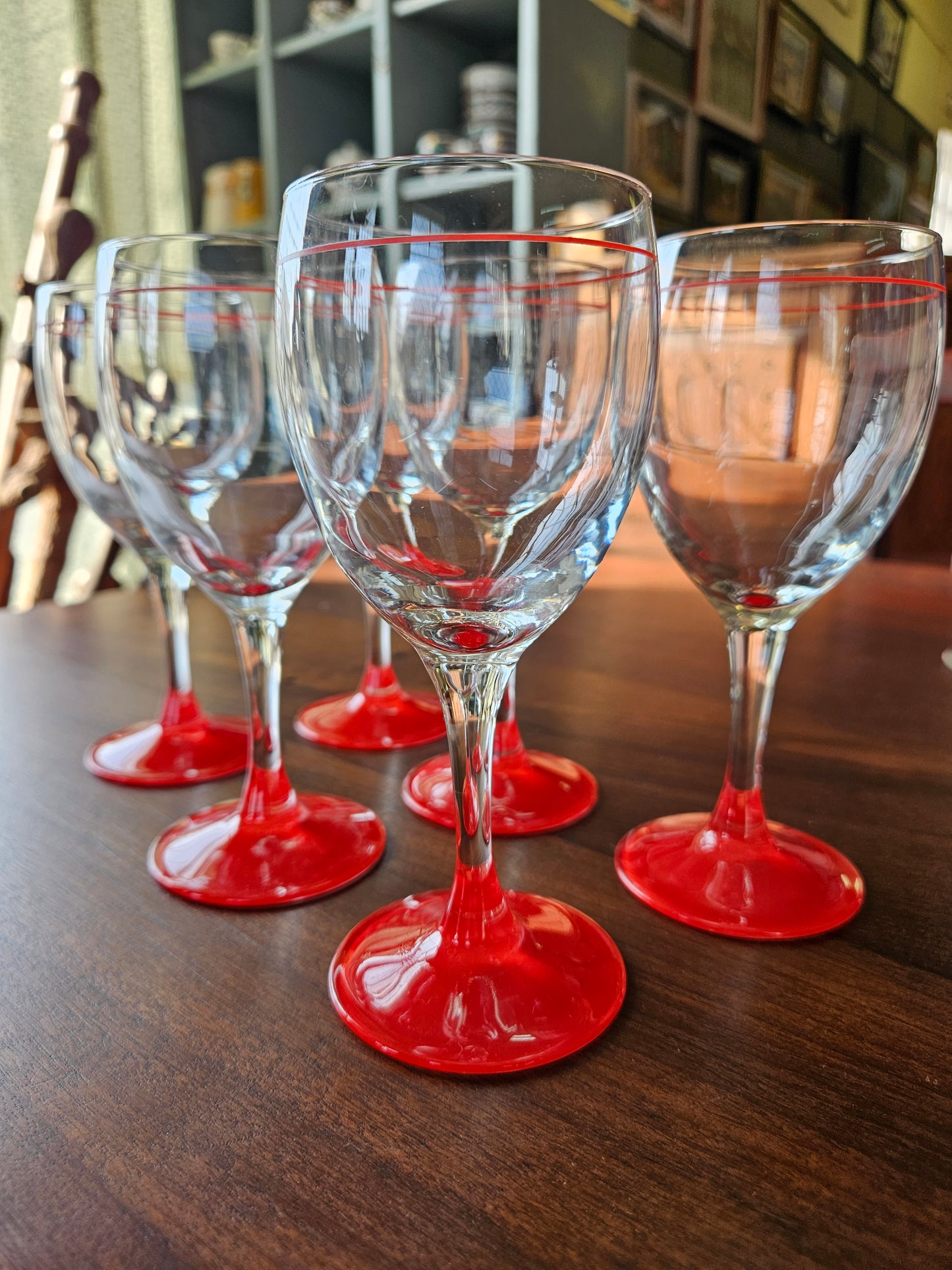 Set of 6 wine glasses made in France