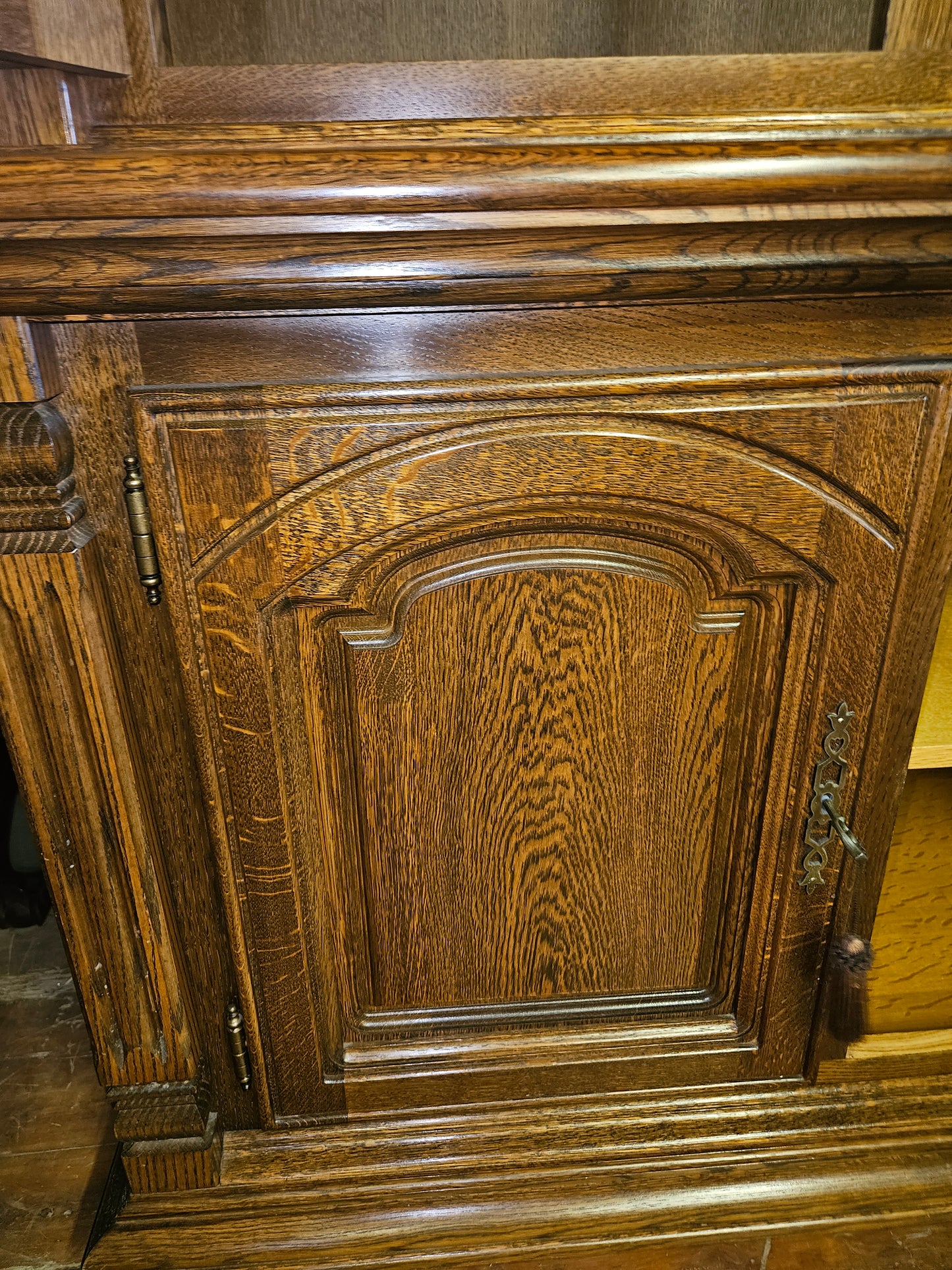 Solid Oak cabinet