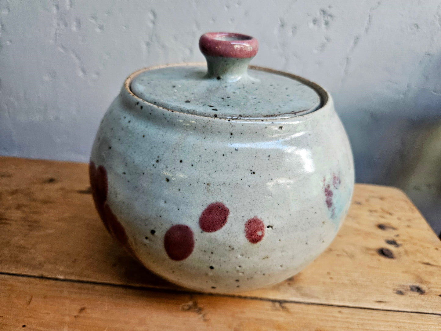 Pottery jar