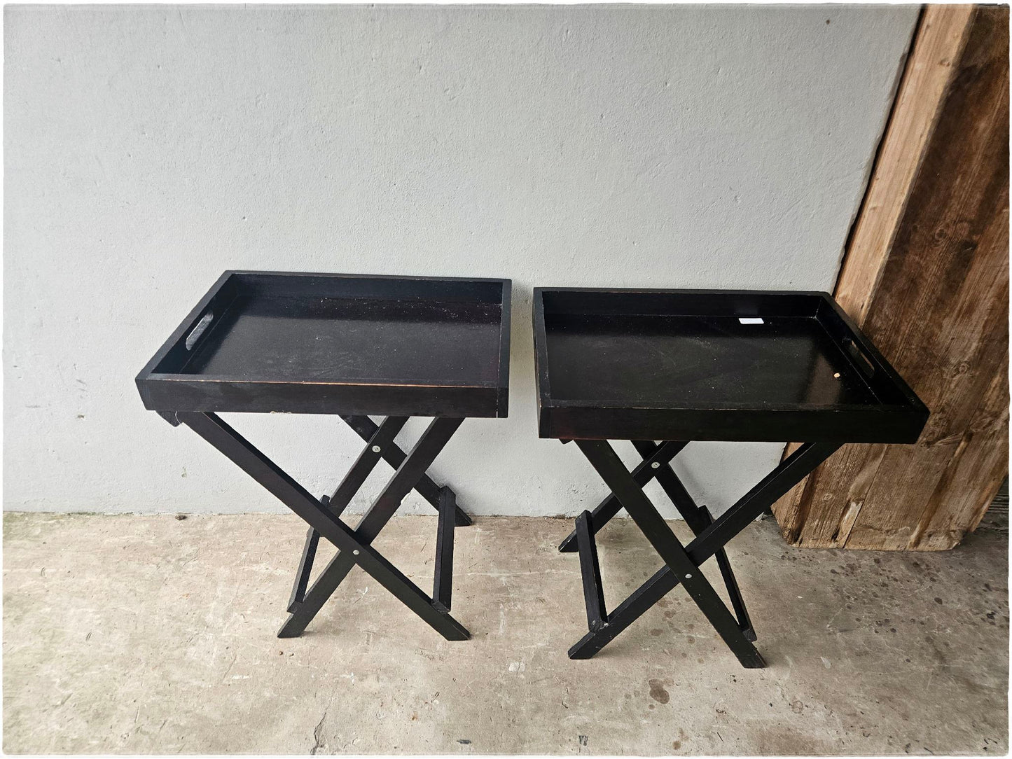 Pair of butler's trays
