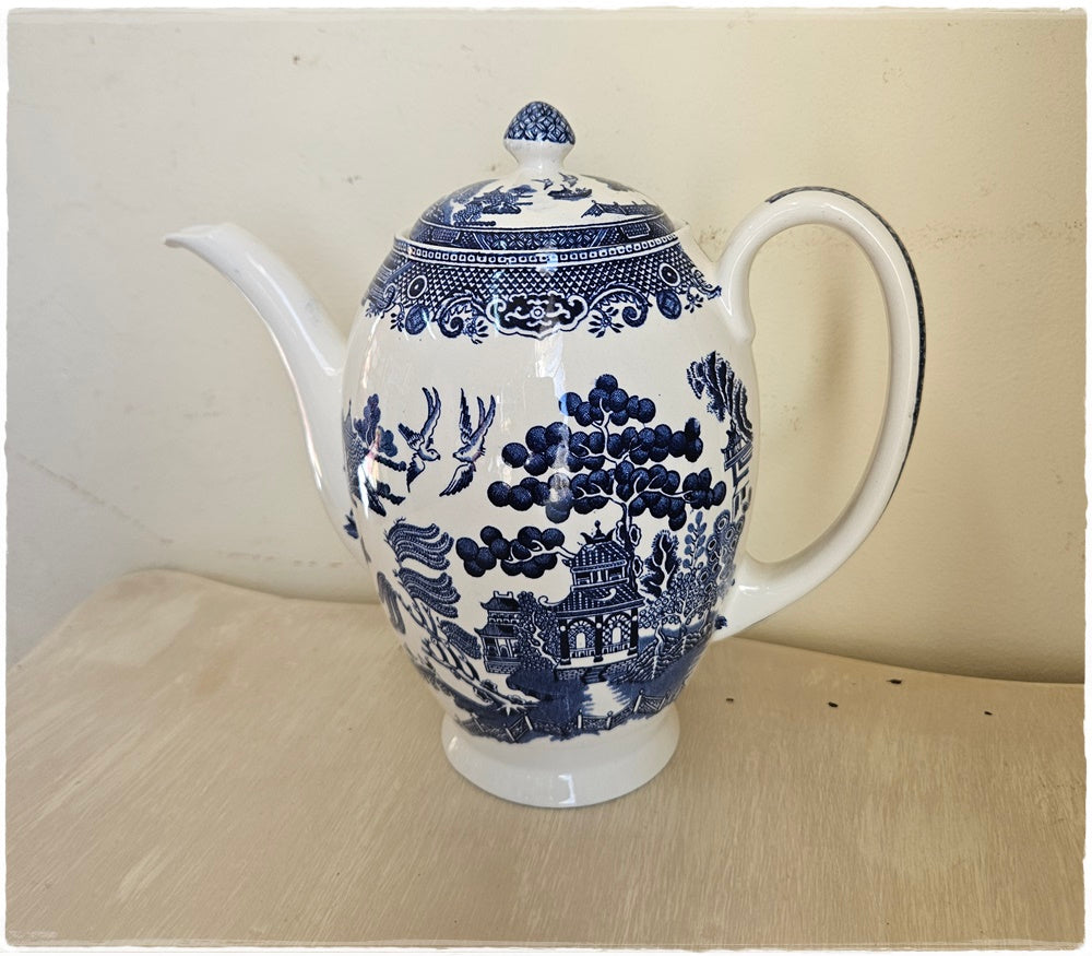 Coffee pot