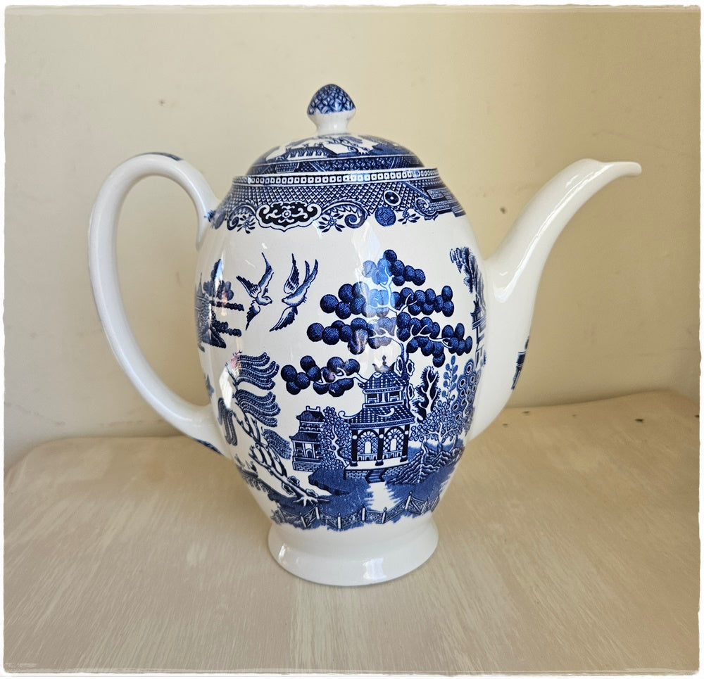Coffee pot