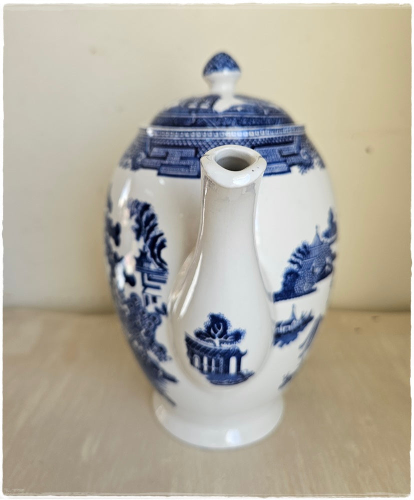Coffee pot