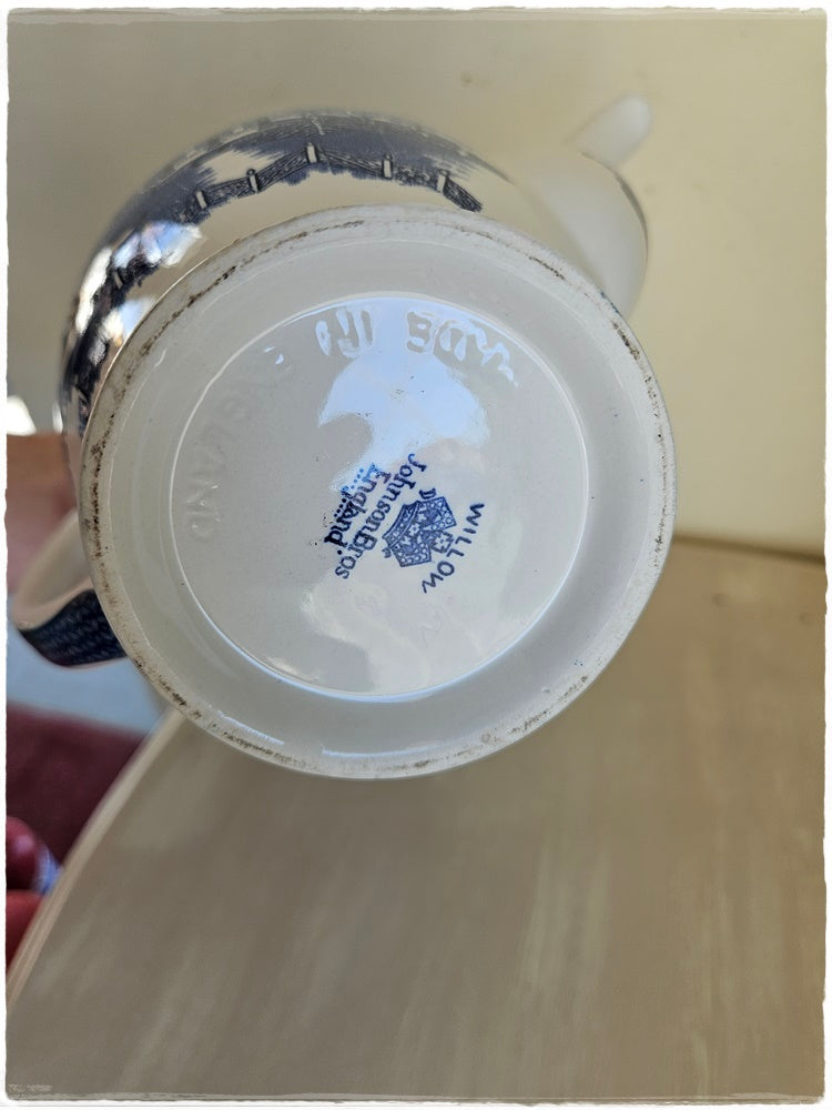 Coffee pot