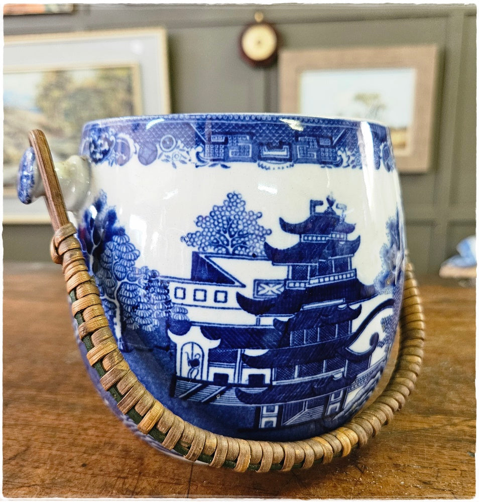 Ceramic biscuit barrel