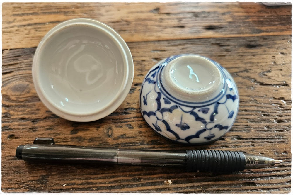 Tiny trinket jar