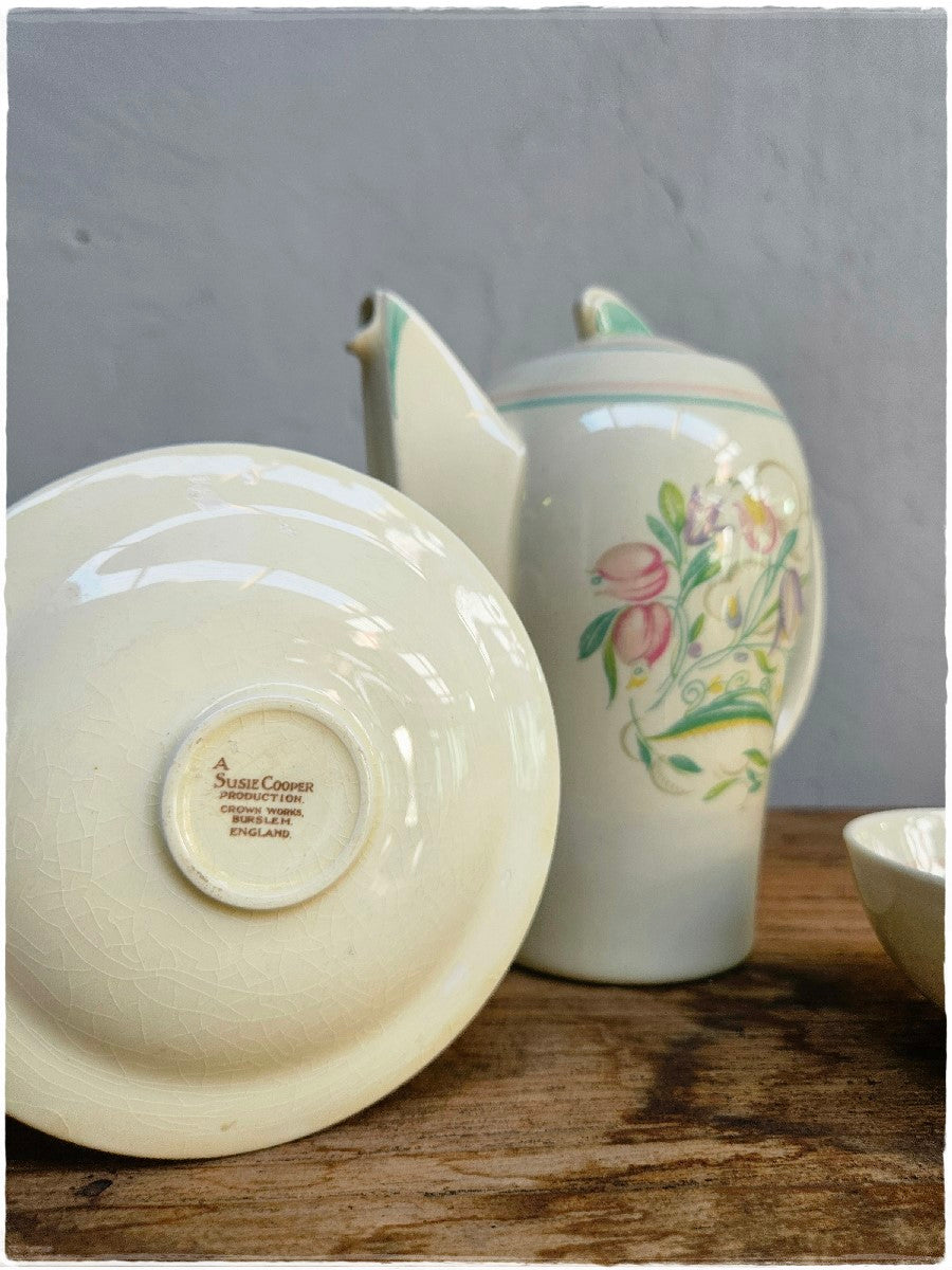 Suzie Cooper Coffee set