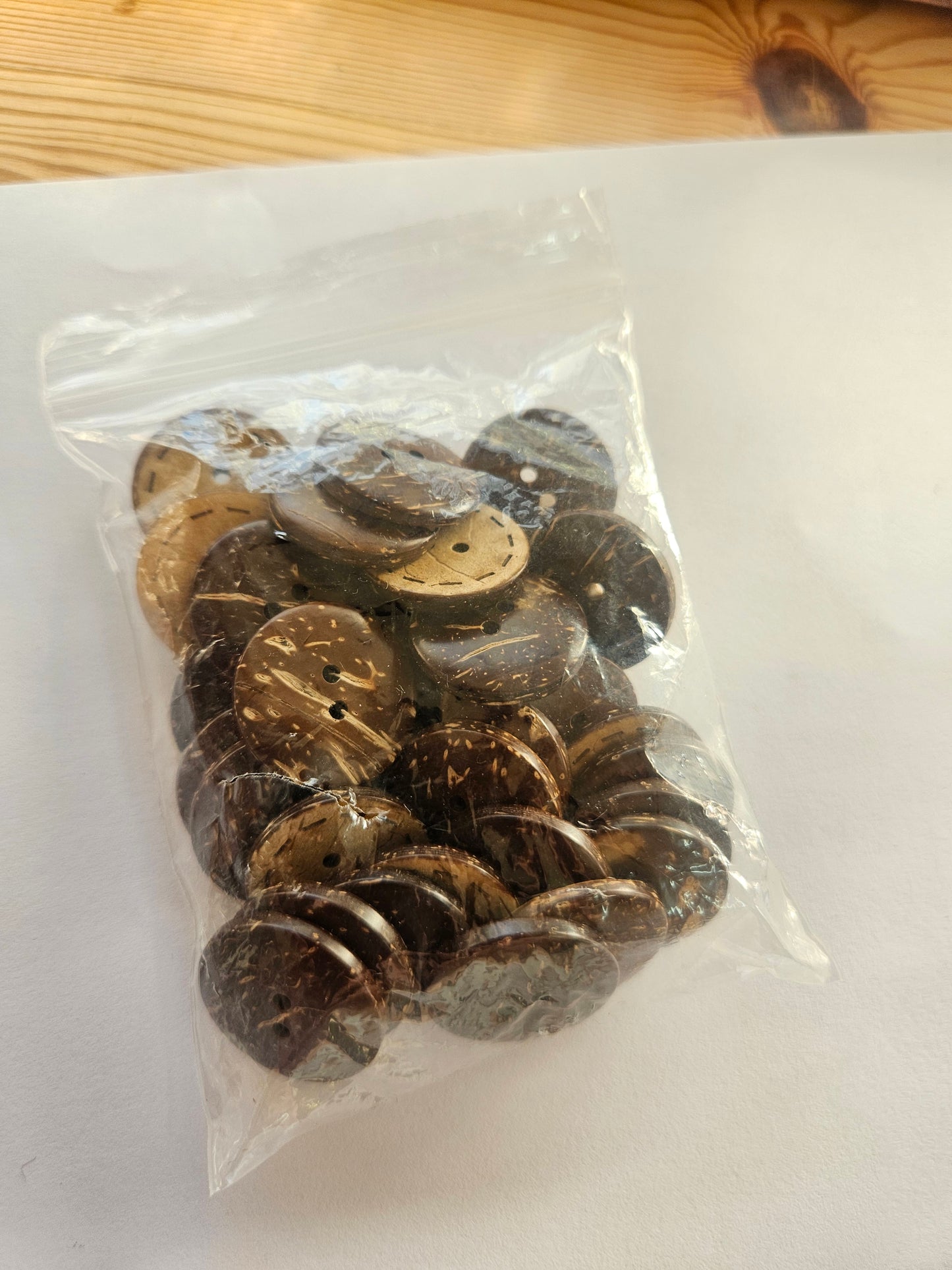 Coconut shell buttons - small