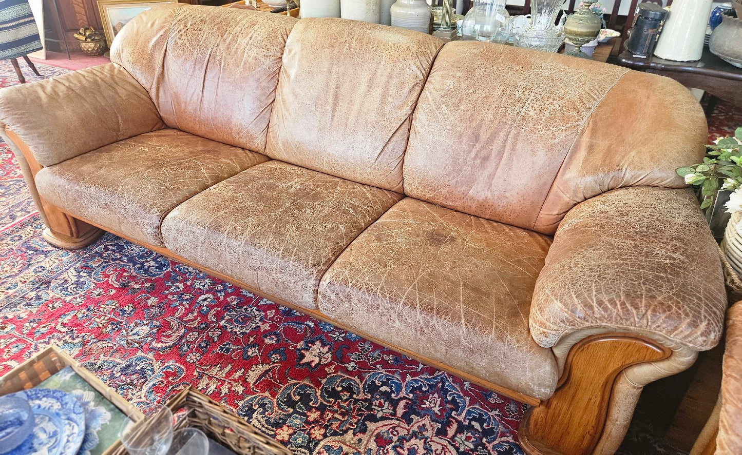 3-piece lounge suite