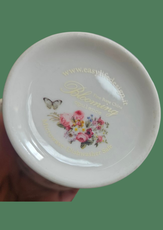 Modern floral teaset