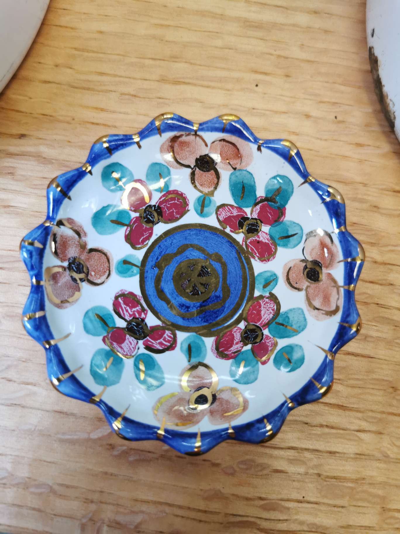 Collection of miniature plates