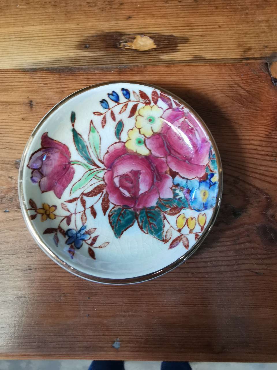 Collection of miniature plates