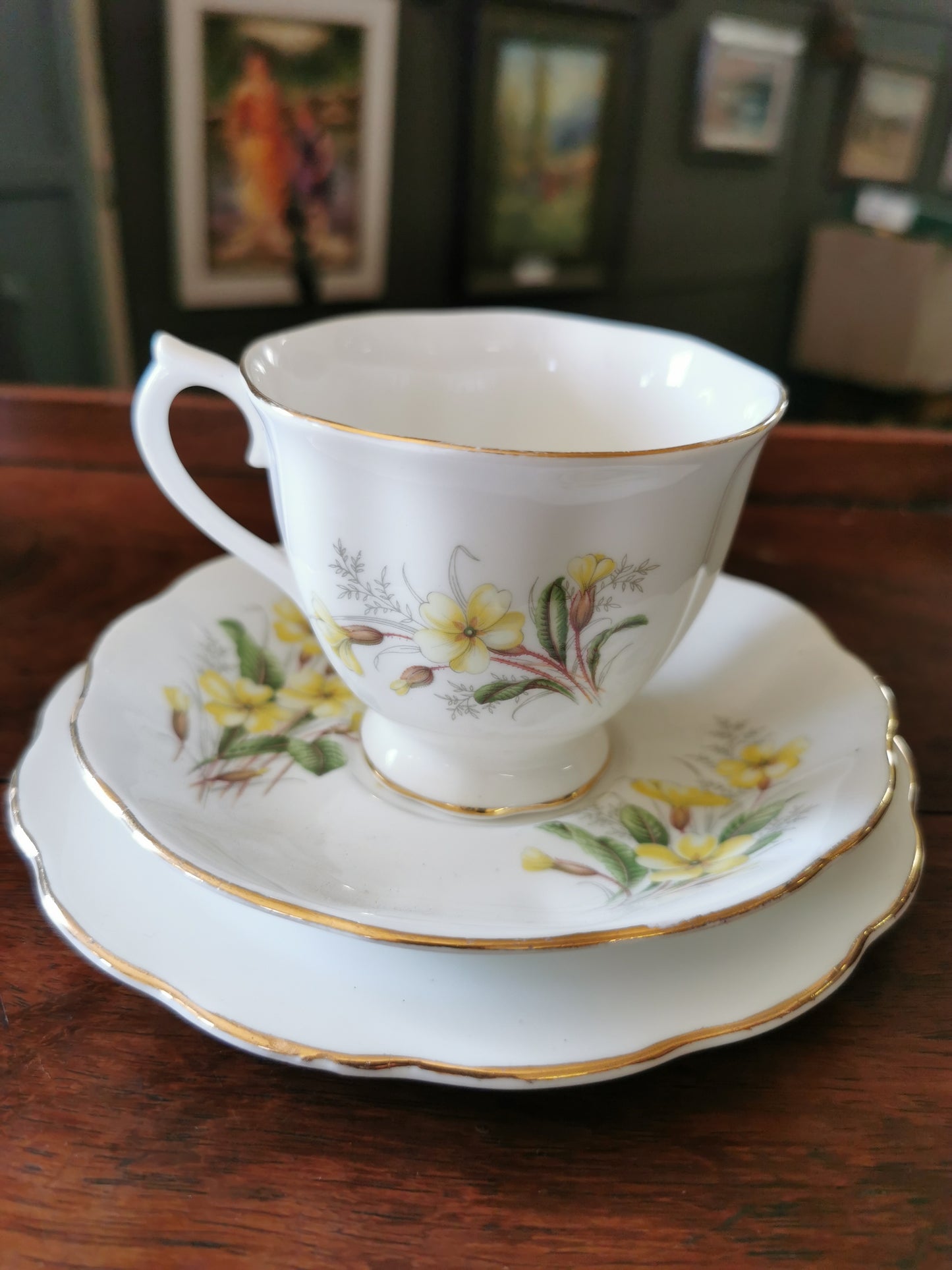 Royal Albert Trio - Primrose