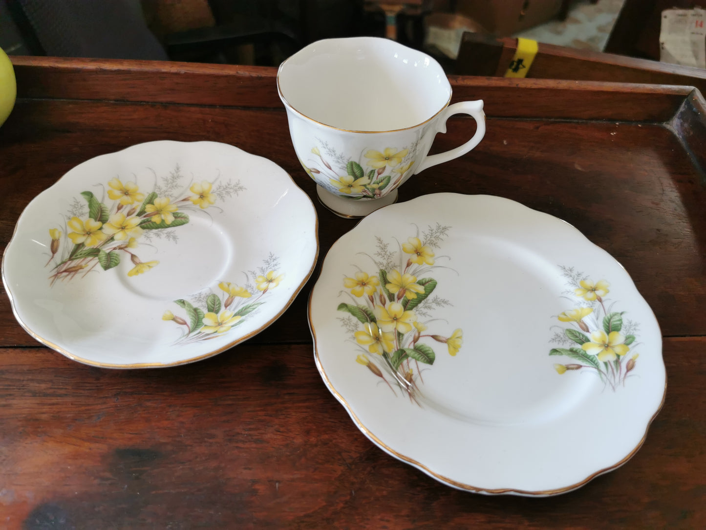 Royal Albert Trio - Primrose