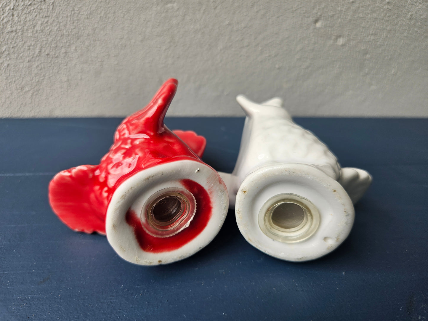 Hugging chickens salt & pepper set