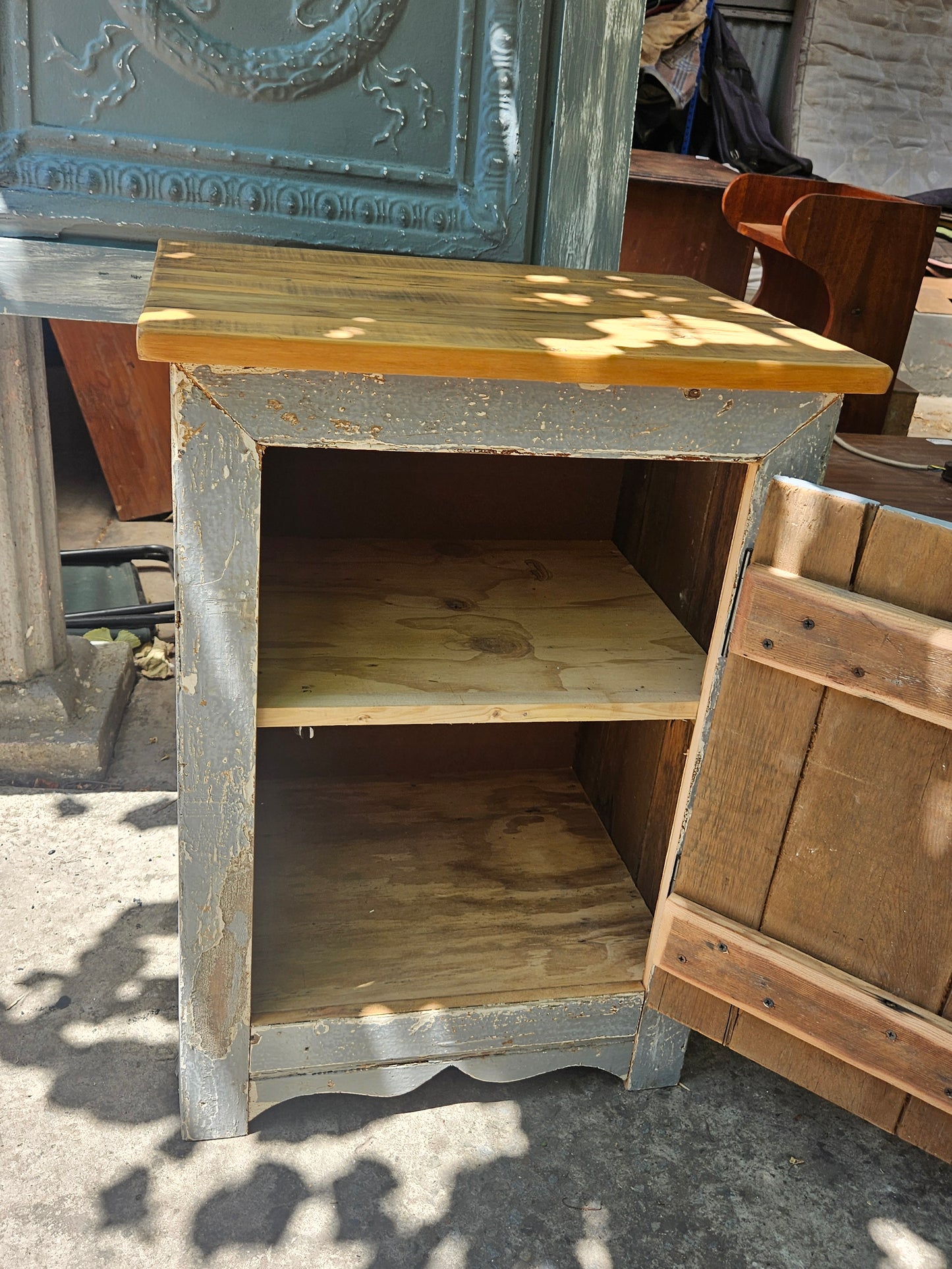 Rustic grey headboard and pedestals set