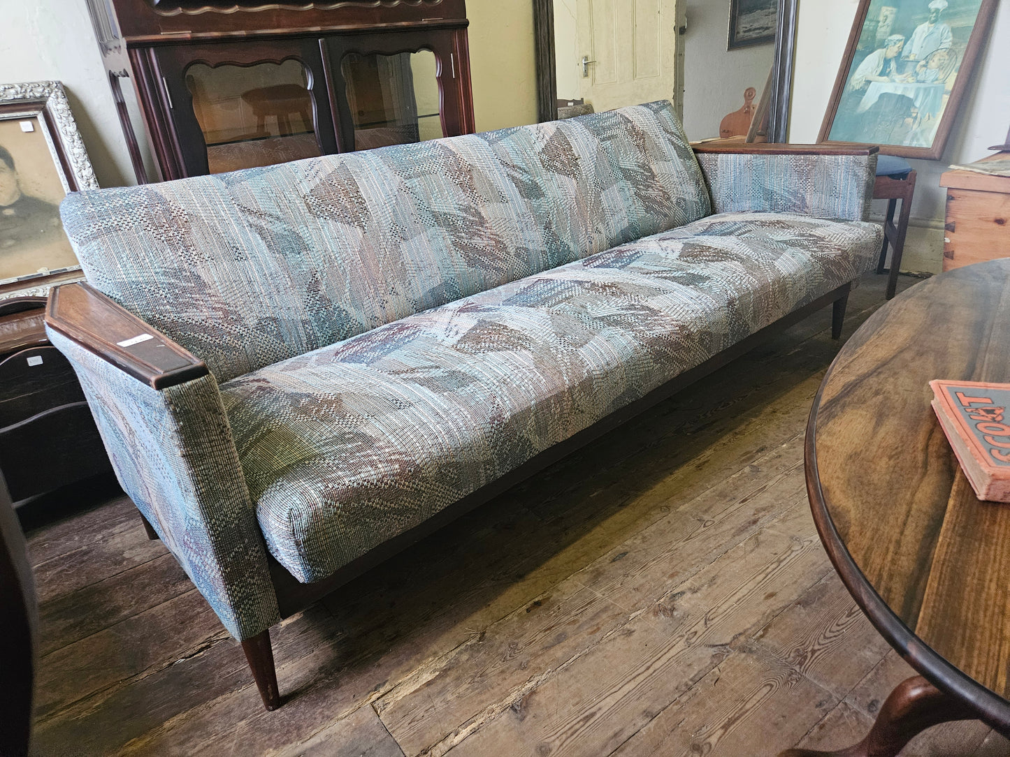 Mid-century Sleeper couch