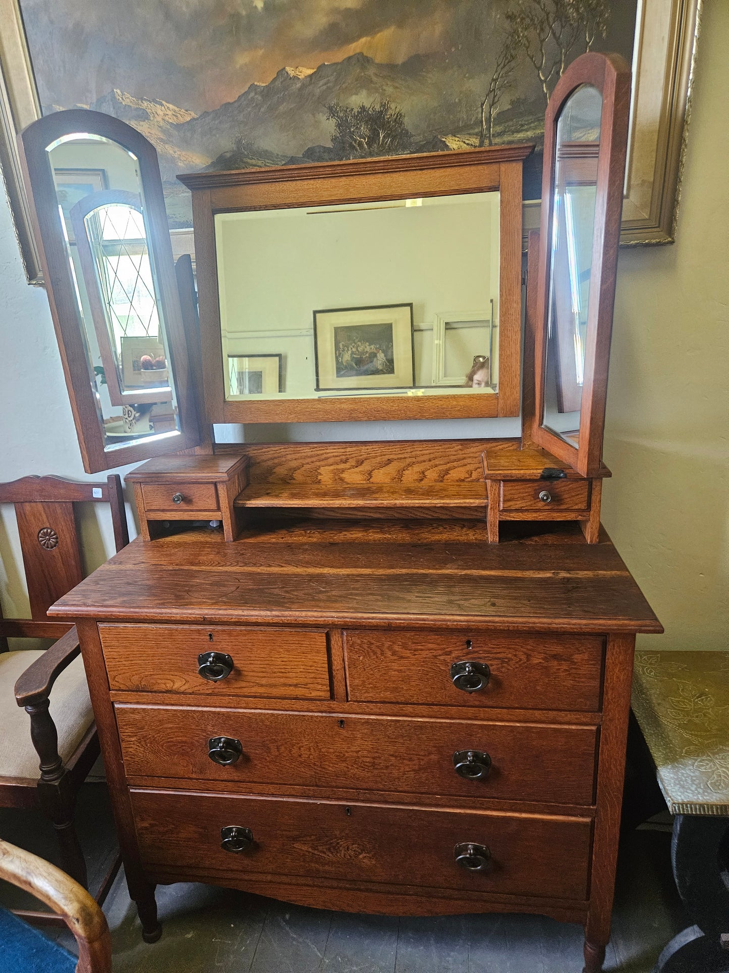Oak dressing table