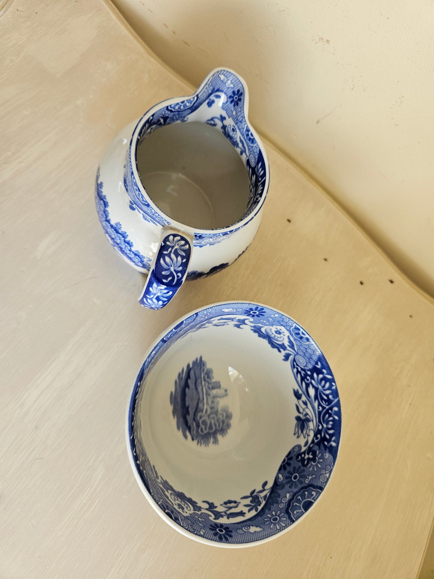 Spode milk jug and sugar basin