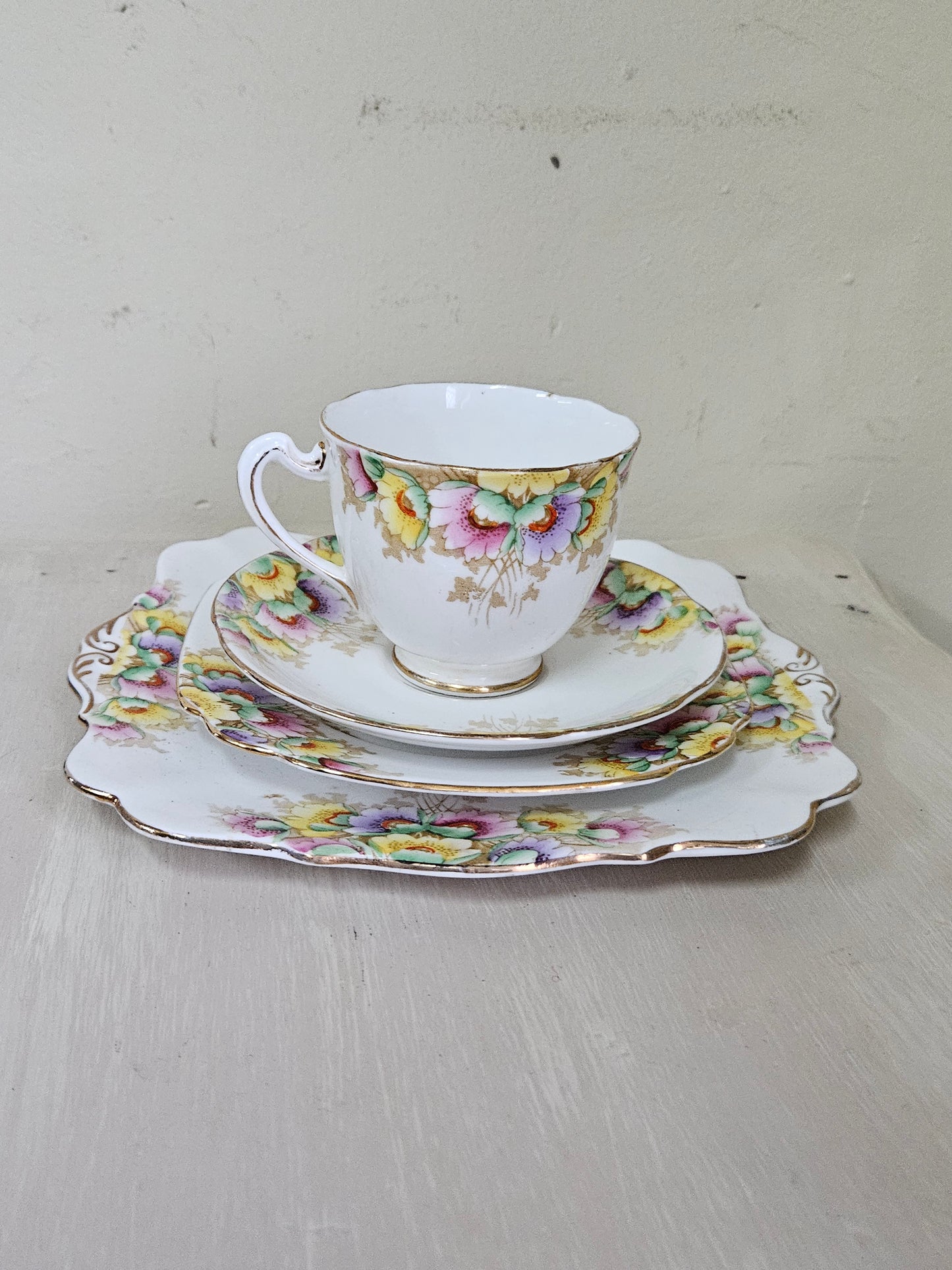 Royal Standard Part teaset