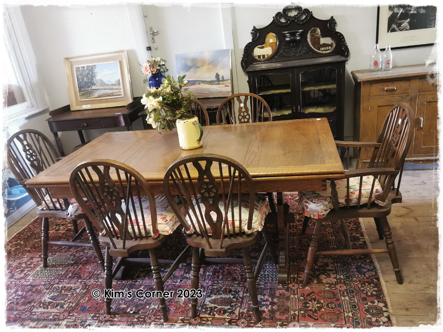 Oak dining room table and 6 chairs