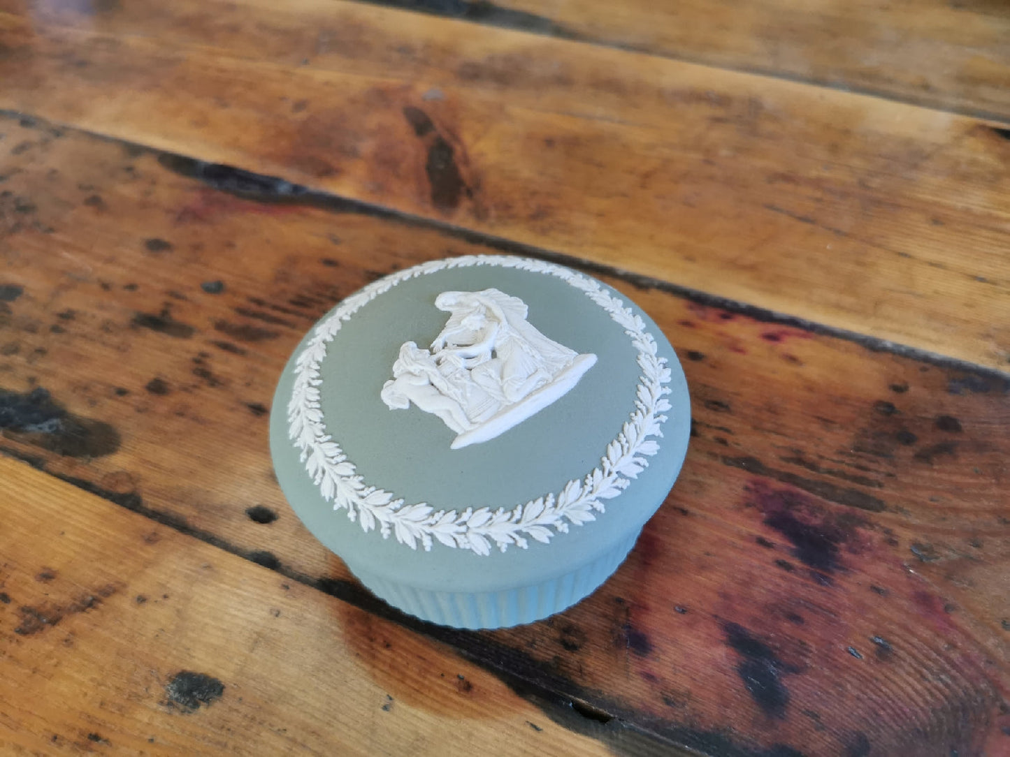 Green Wedgwood jar