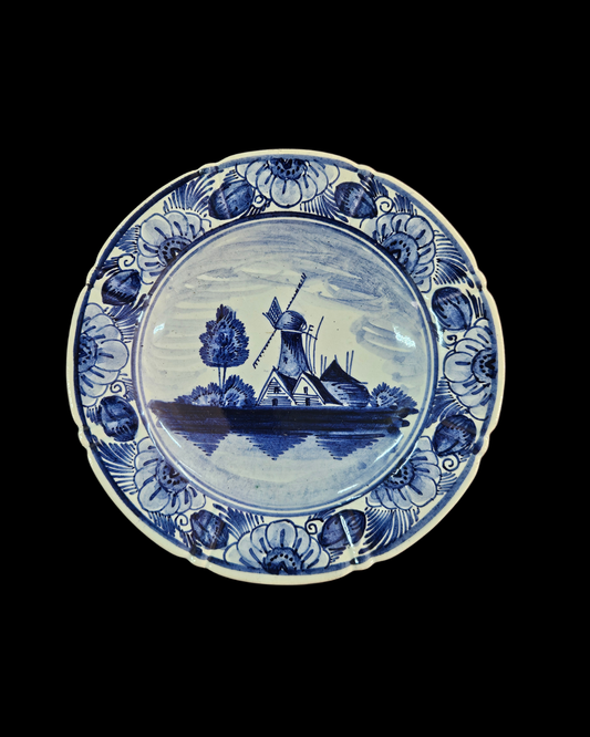 Small Delft plate