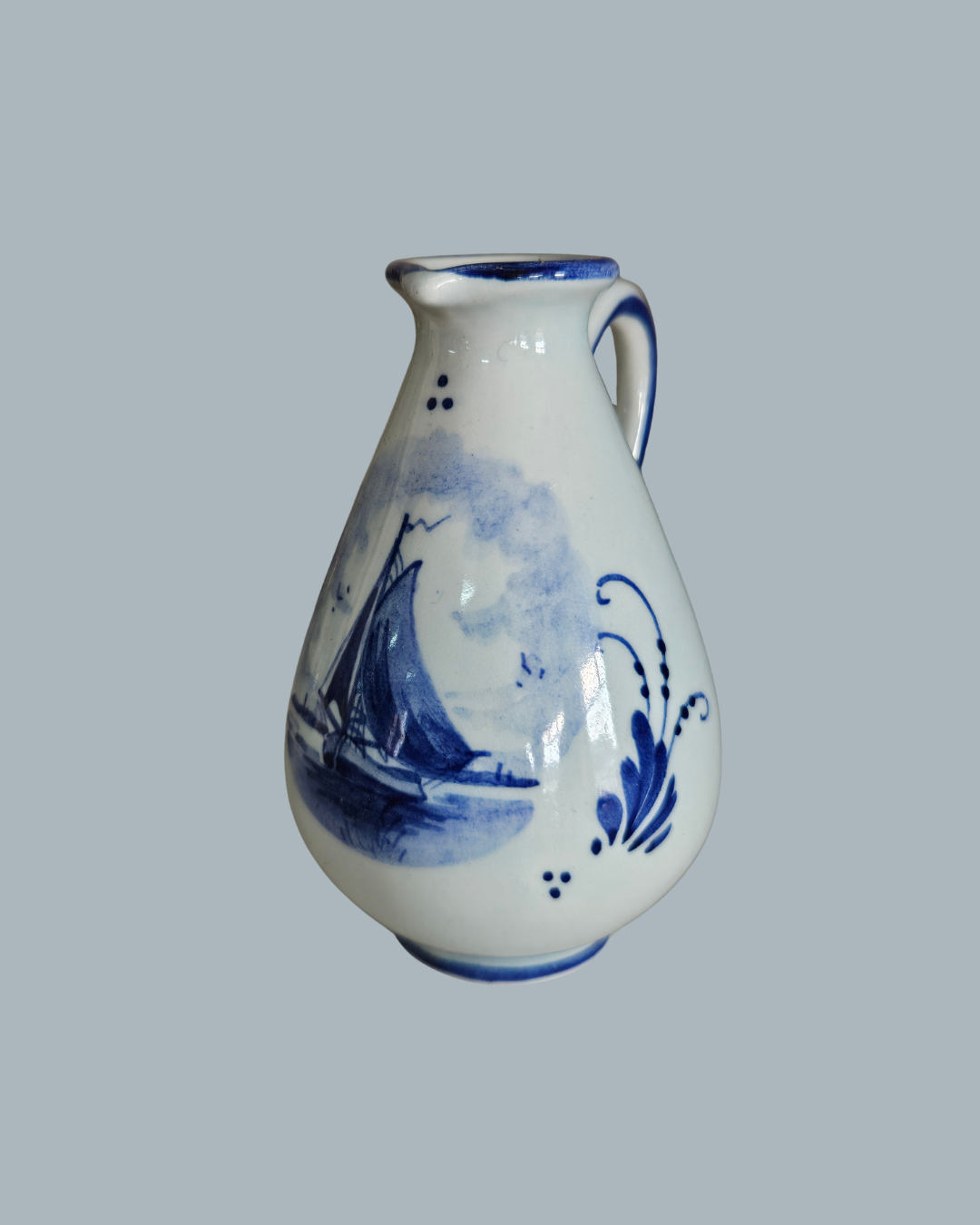 Mini Delft jug