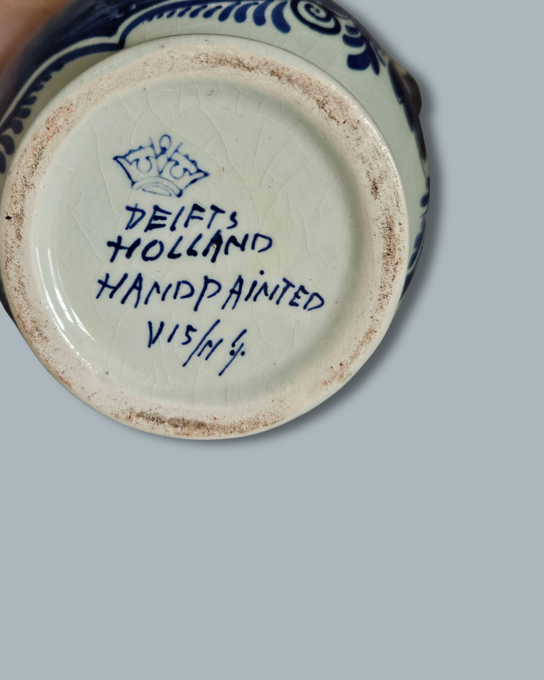Delft vase