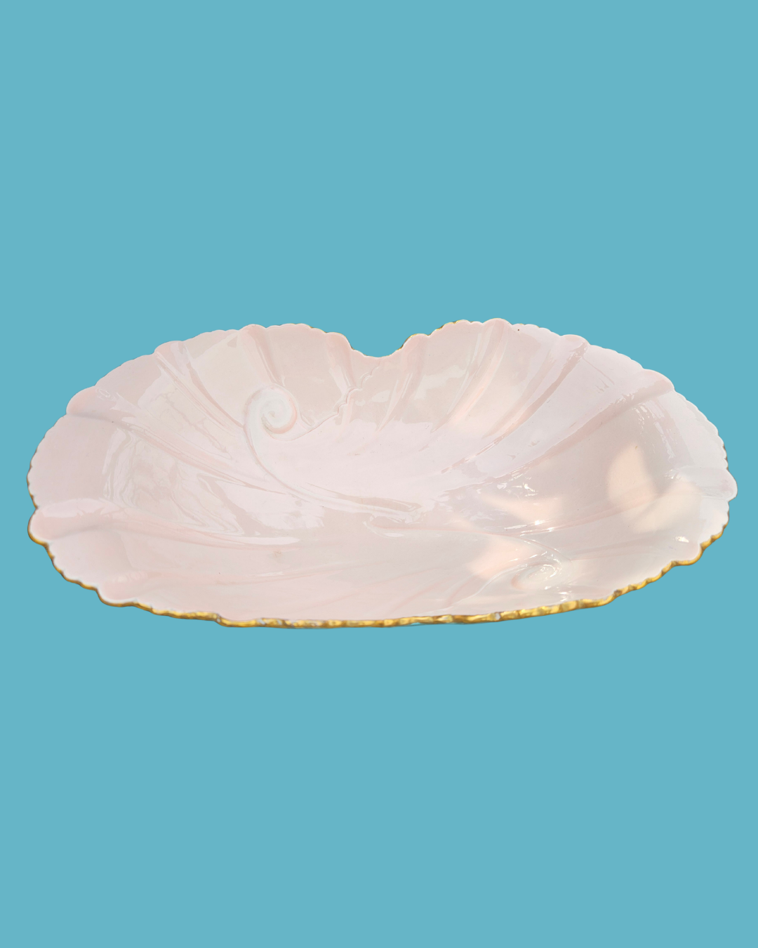 Two-toned Carlton Ware bowl