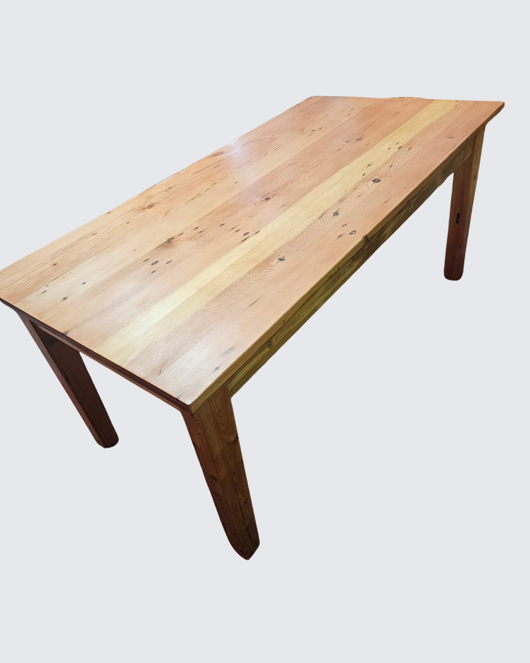 Oregan dining room table