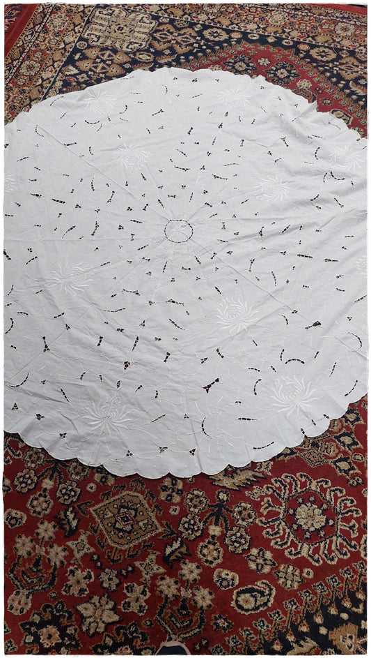 Embroidered Irish linen cloth