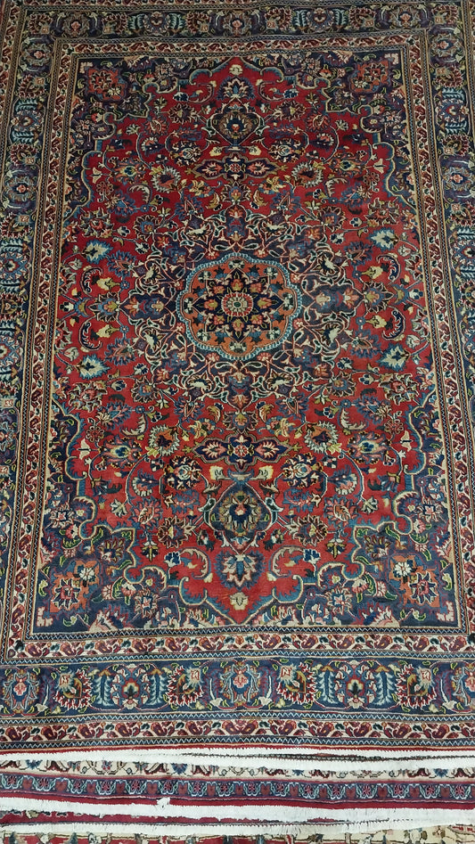 Persian Carpet (288cm x 195cm)