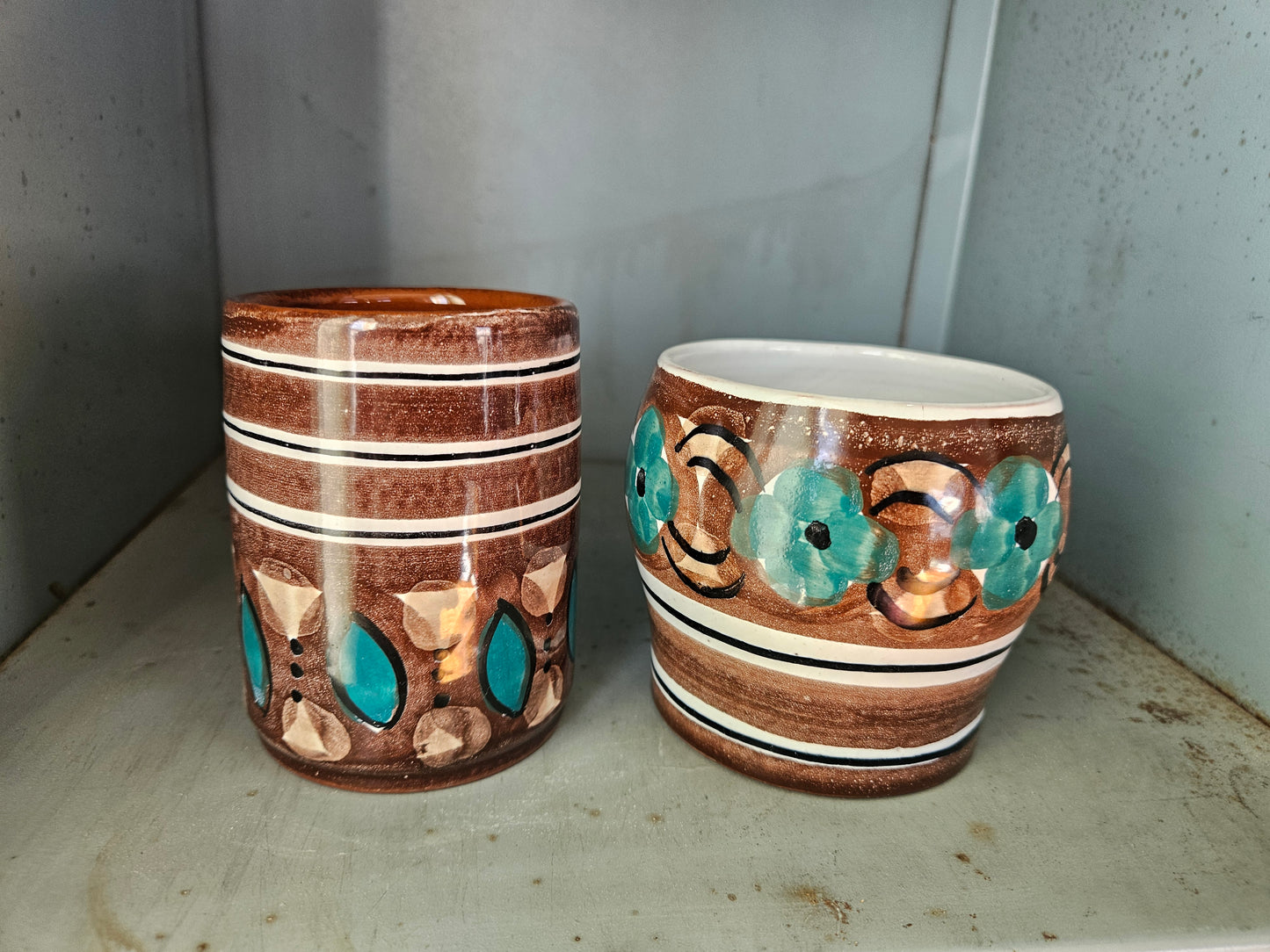 Old Jar Pottery mugs