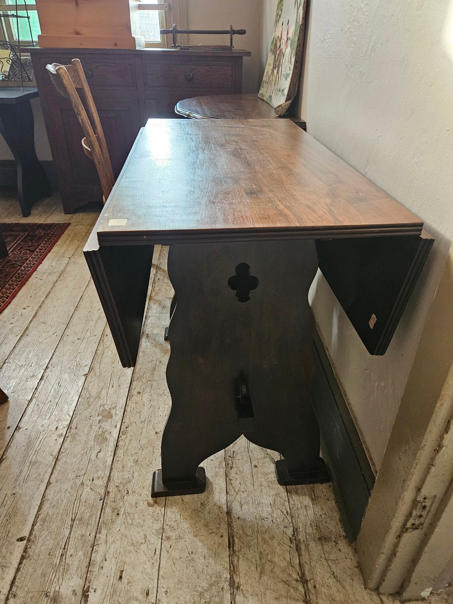 Imbuia drop-side table