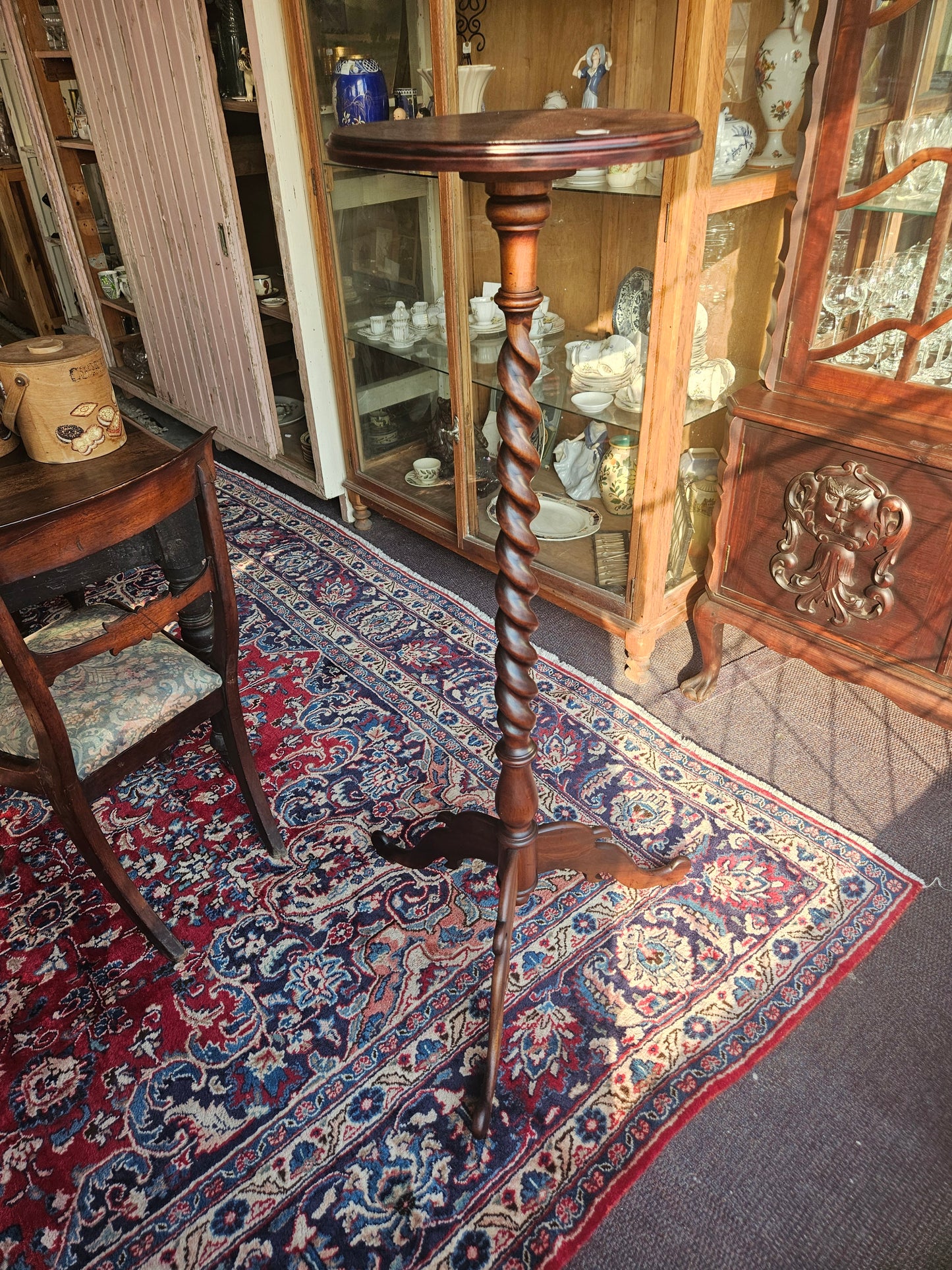 Barley Twist plant stand