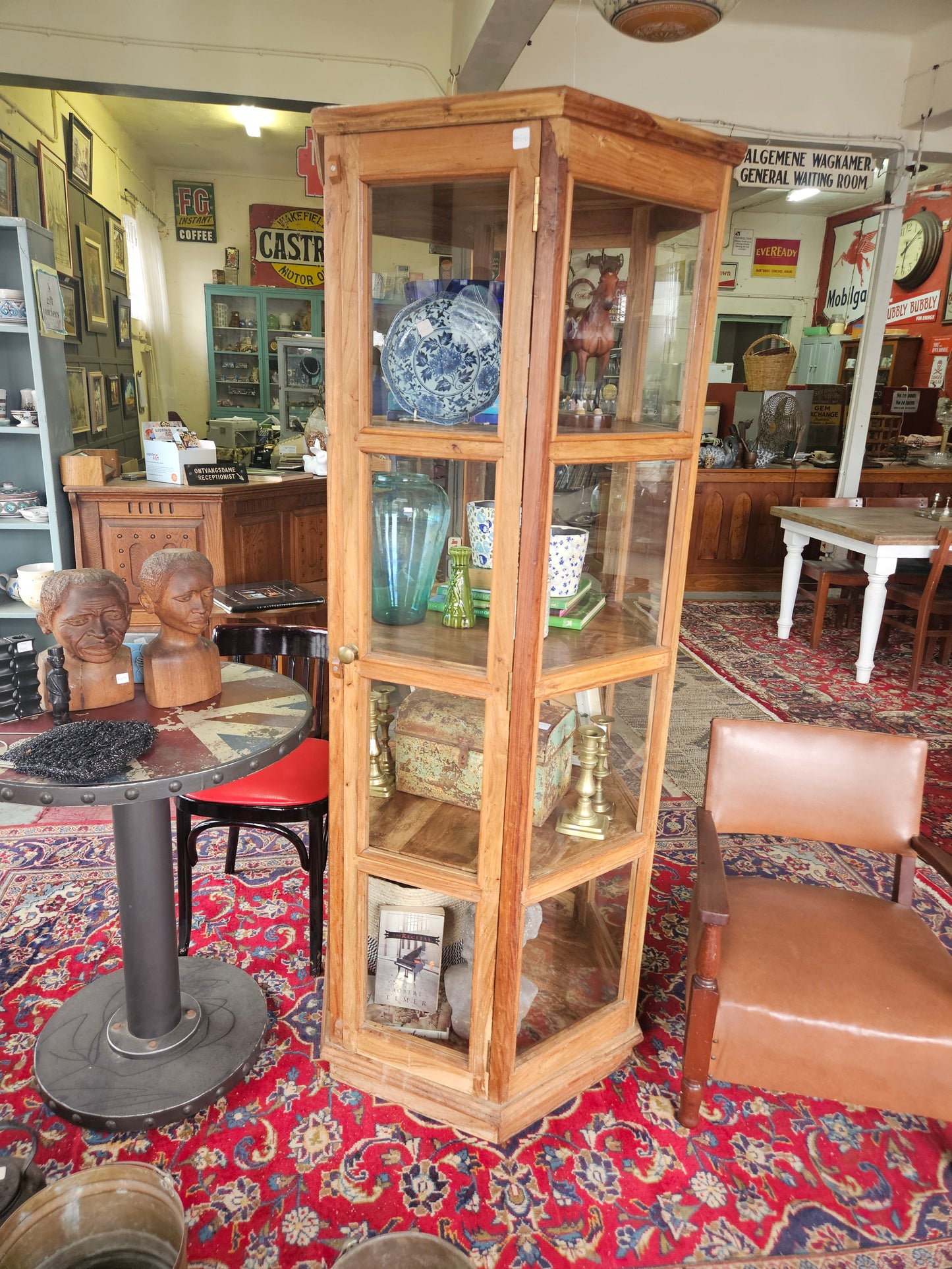 Hexagonal display cabinet