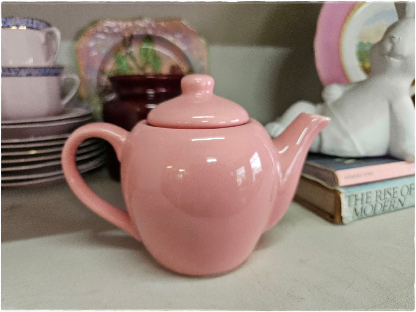 Small pink teapot