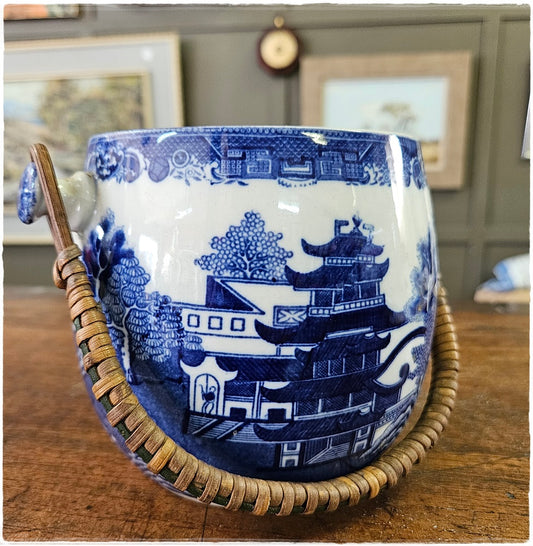 Ceramic biscuit barrel