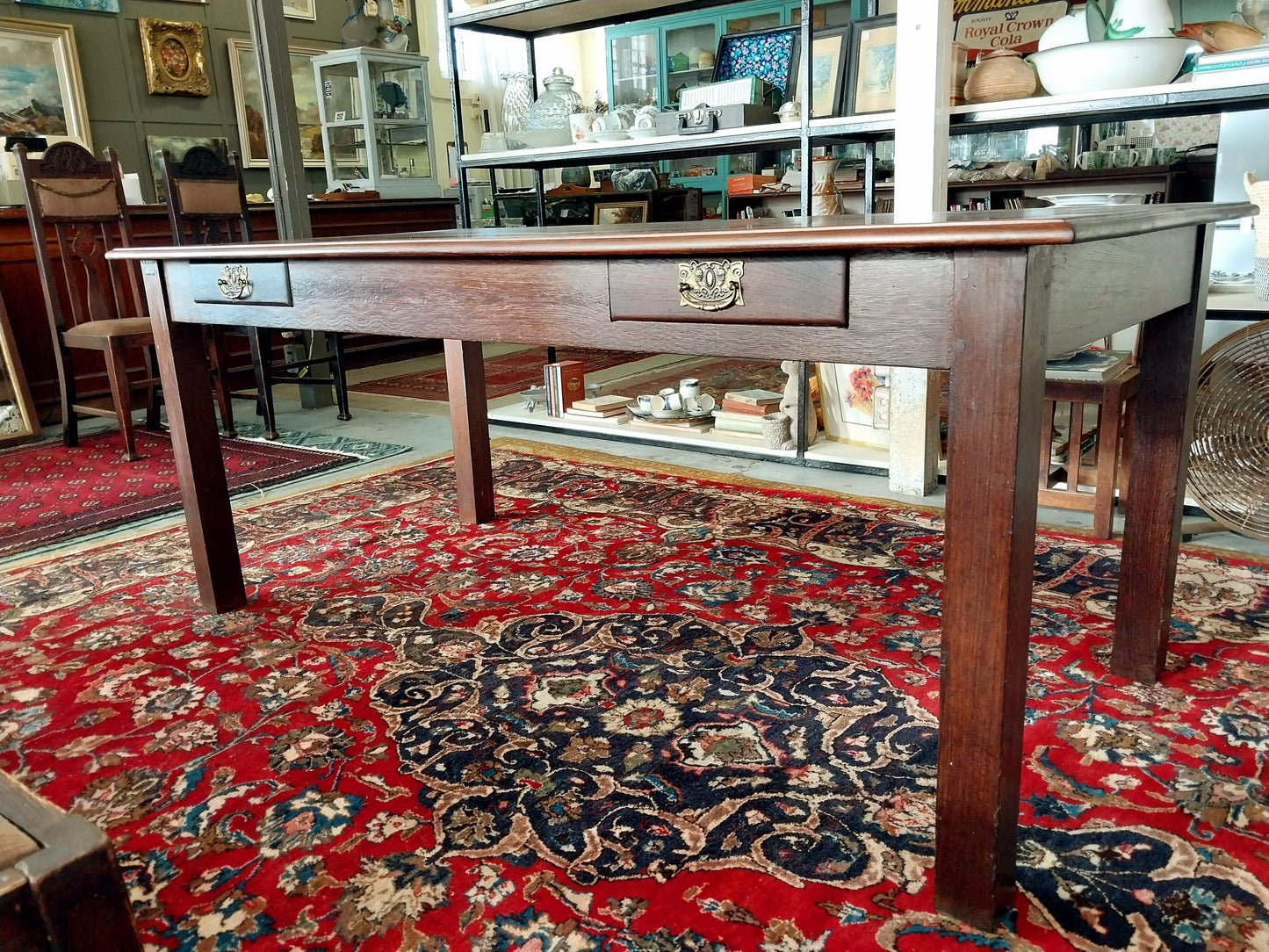 8 Seater table