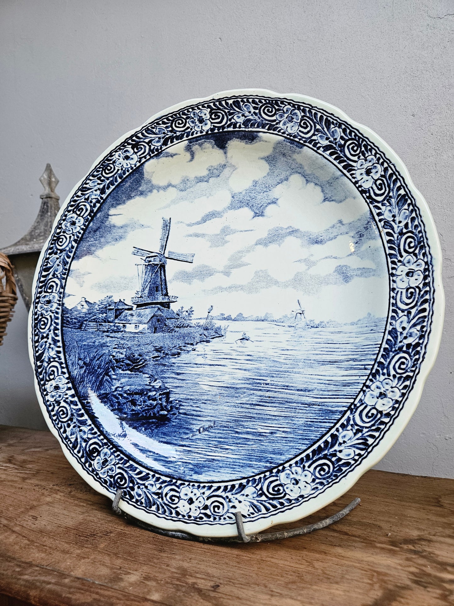 VIntage Boch Delft charger plate