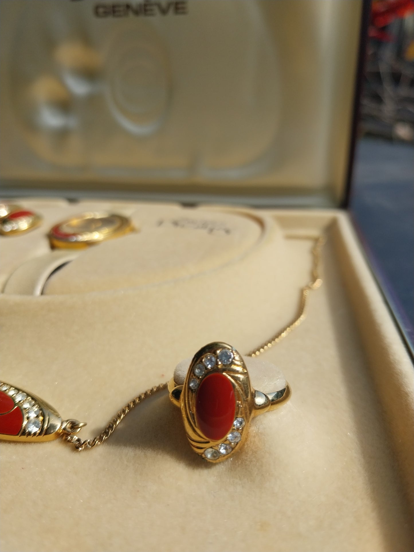 Mid Century watch gift set. De-Coven Geneve