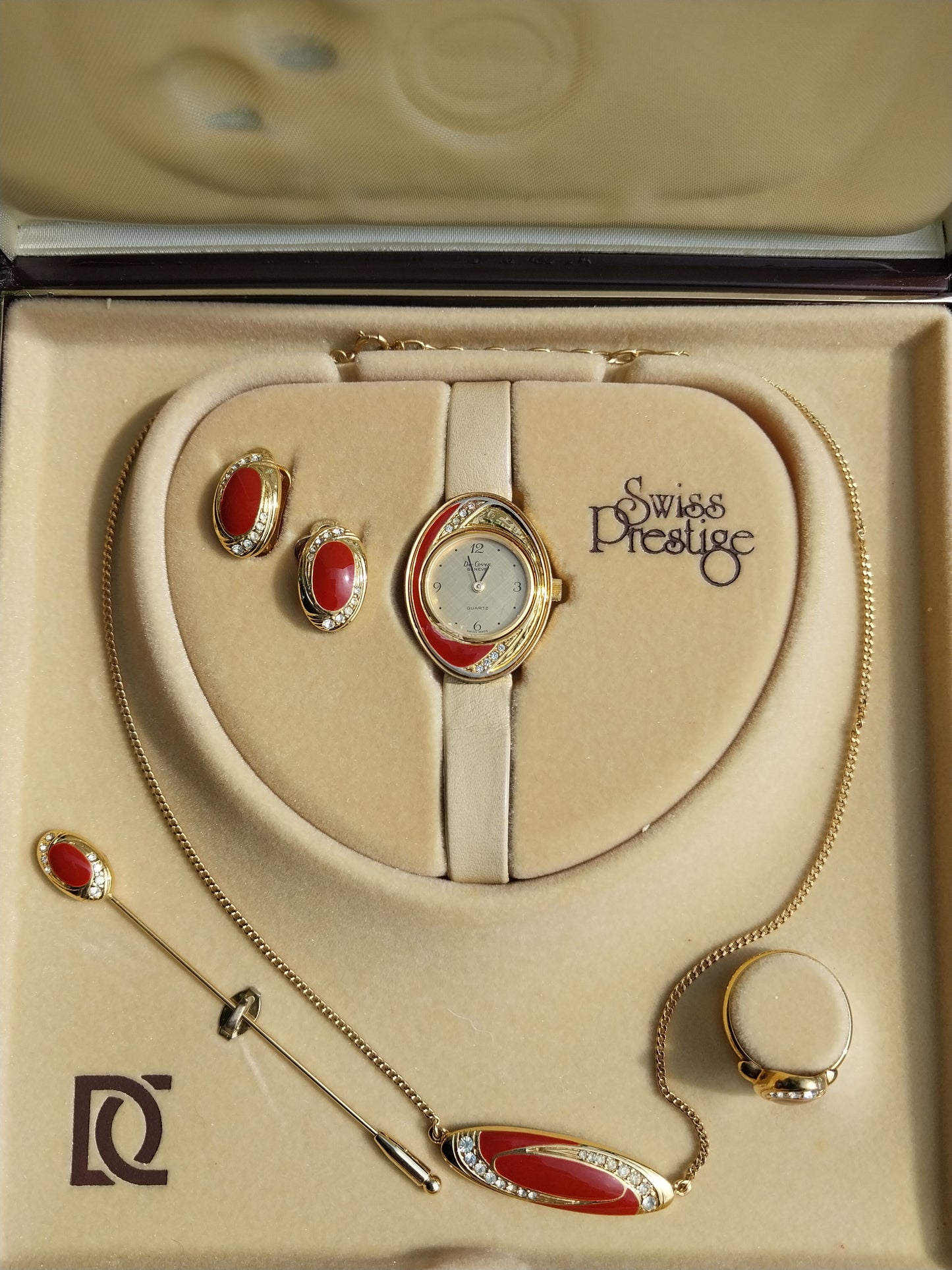 Mid Century watch gift set. De-Coven Geneve